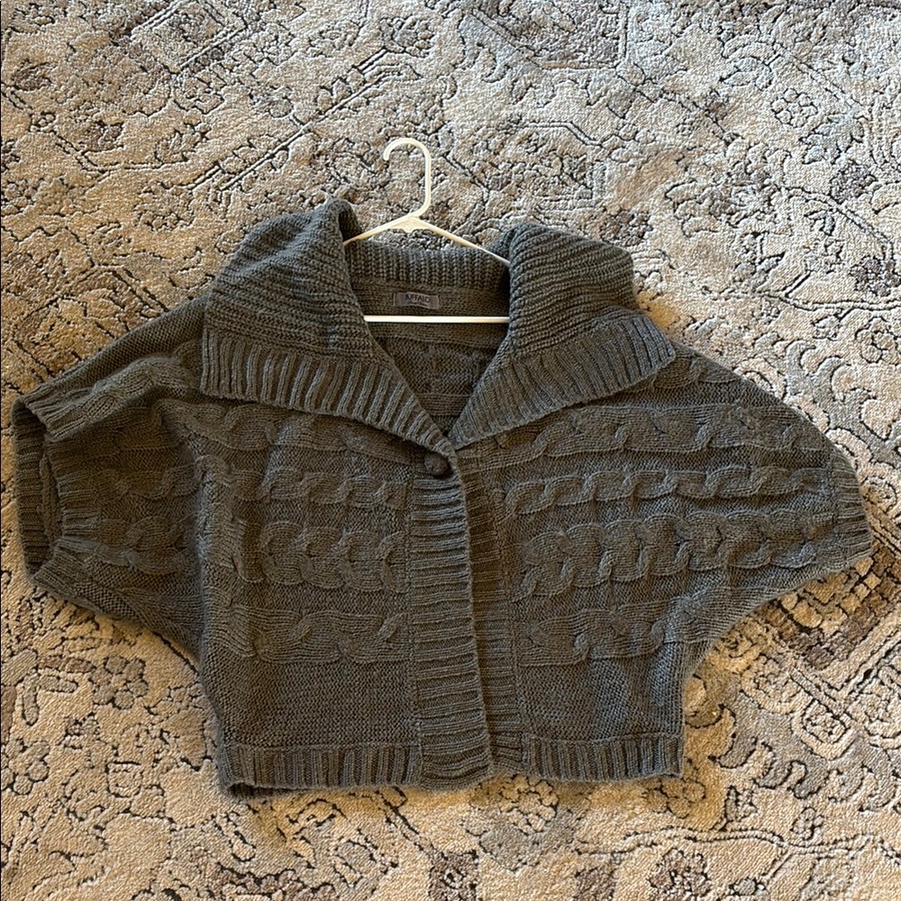 Women's Gray Cable Knit Sweater